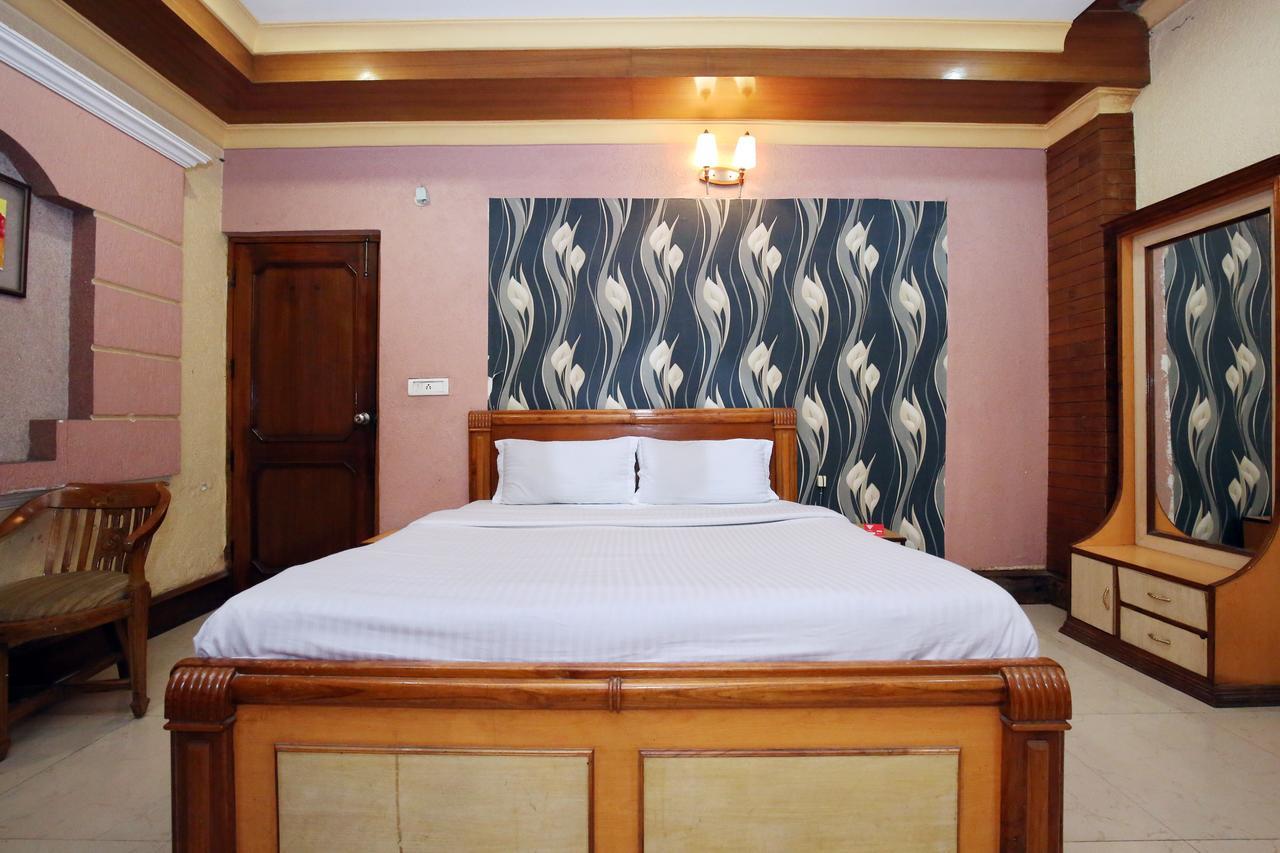 Capital O 10990 Hotel Gobind Regency Zirakpur Ngoại thất bức ảnh