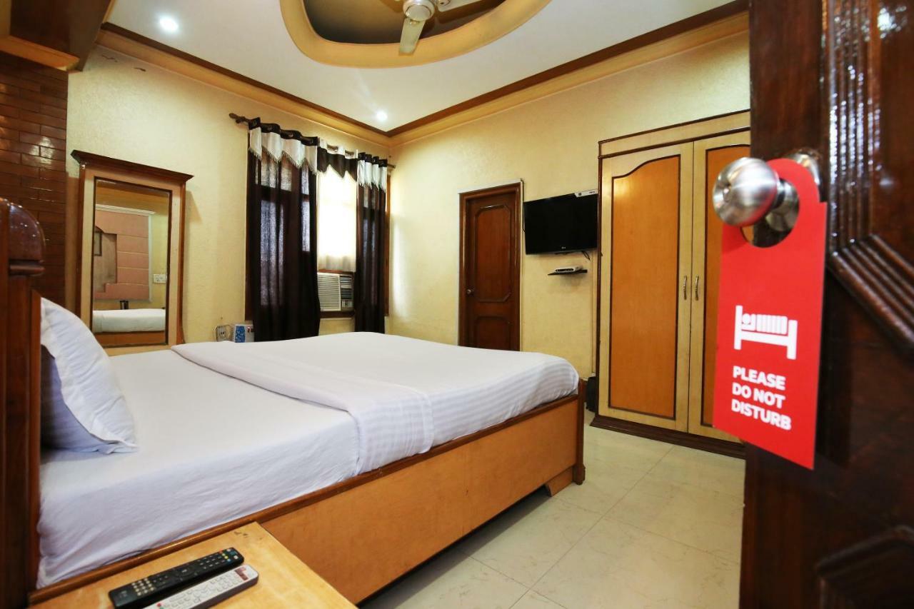 Capital O 10990 Hotel Gobind Regency Zirakpur Ngoại thất bức ảnh
